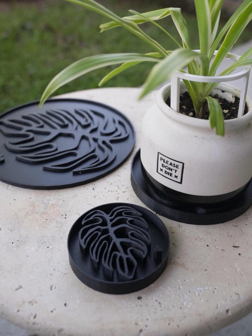 Monstera Leaf Plant Saucer Tray Plant Decor -Size S, 4”w - Picture 4 of 8